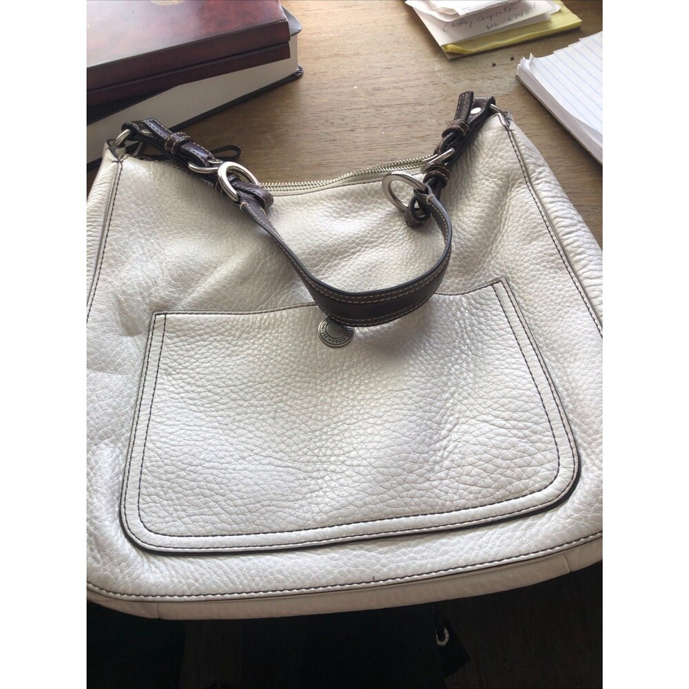 Coach Chelsea Pebble Leather Hobo Bag White Green Interior  8E98 - Picture 11 of 11